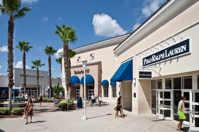 Más tiendas de los Outlets Premium en Orlando