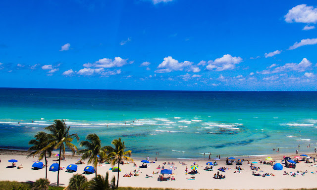Playa de Hollywood Beach en Miami