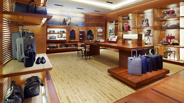 Productos de Louis Vuitton en tienda de Orlando