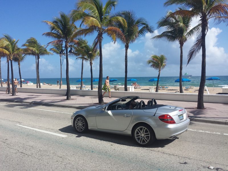 Como aquillar un auto barato en Miami
